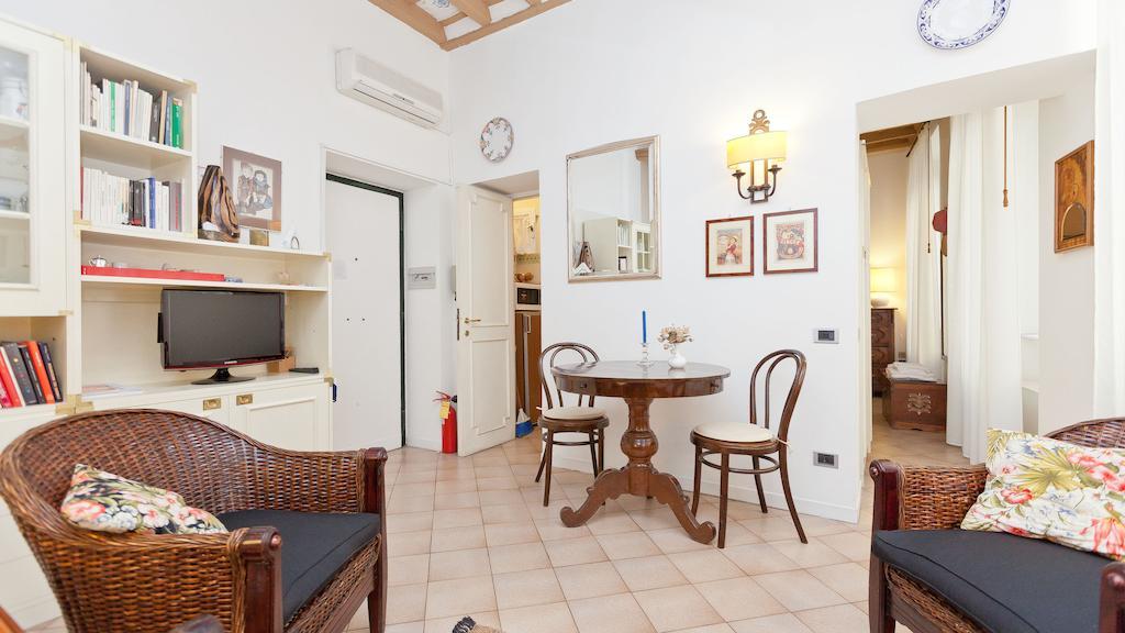 Monti Apartment Roma Oda fotoğraf